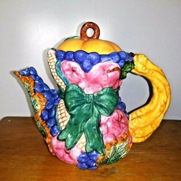 NWOT Vtg CRACKER BARREL Pitcher 1996 fruit theme COLLECTIBLE multicolor ceramic - Picture 1 of 7